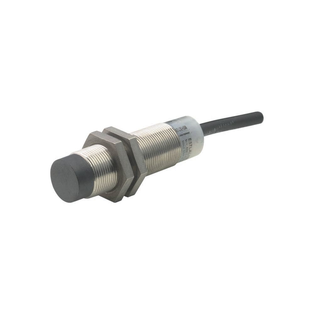 EATON INDUSTRIES - Interruttore di prossimità E57 Premium+ Series, 1 NA, A 2 fili, 20-250 V AC, M18 x 1 mm, Sn=8 mm, sporgente, acciaio inox, cavo di collegamento 2m.