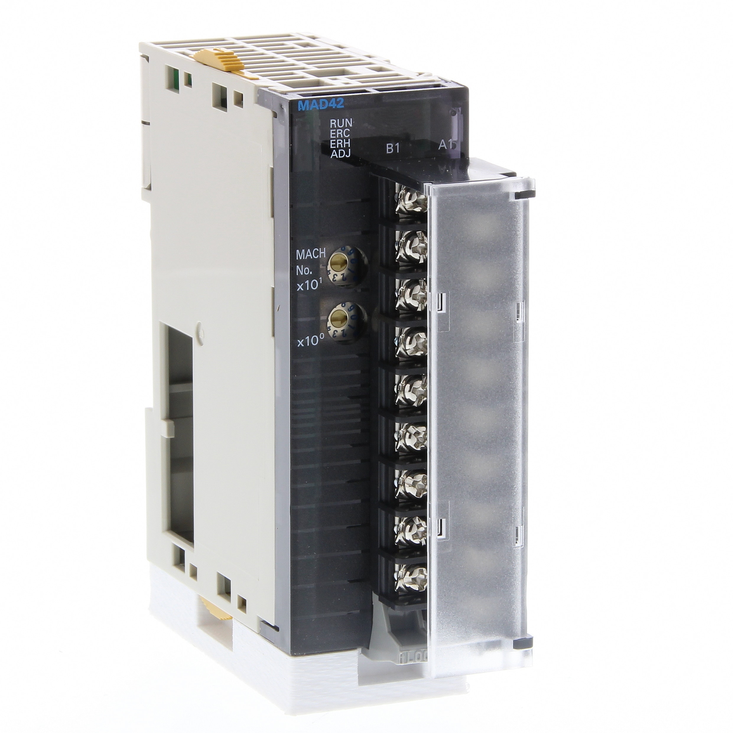OMRON ELECTRONICS - Modulo analogico 4 ingressi, 2 uscite, tensione e corrente.