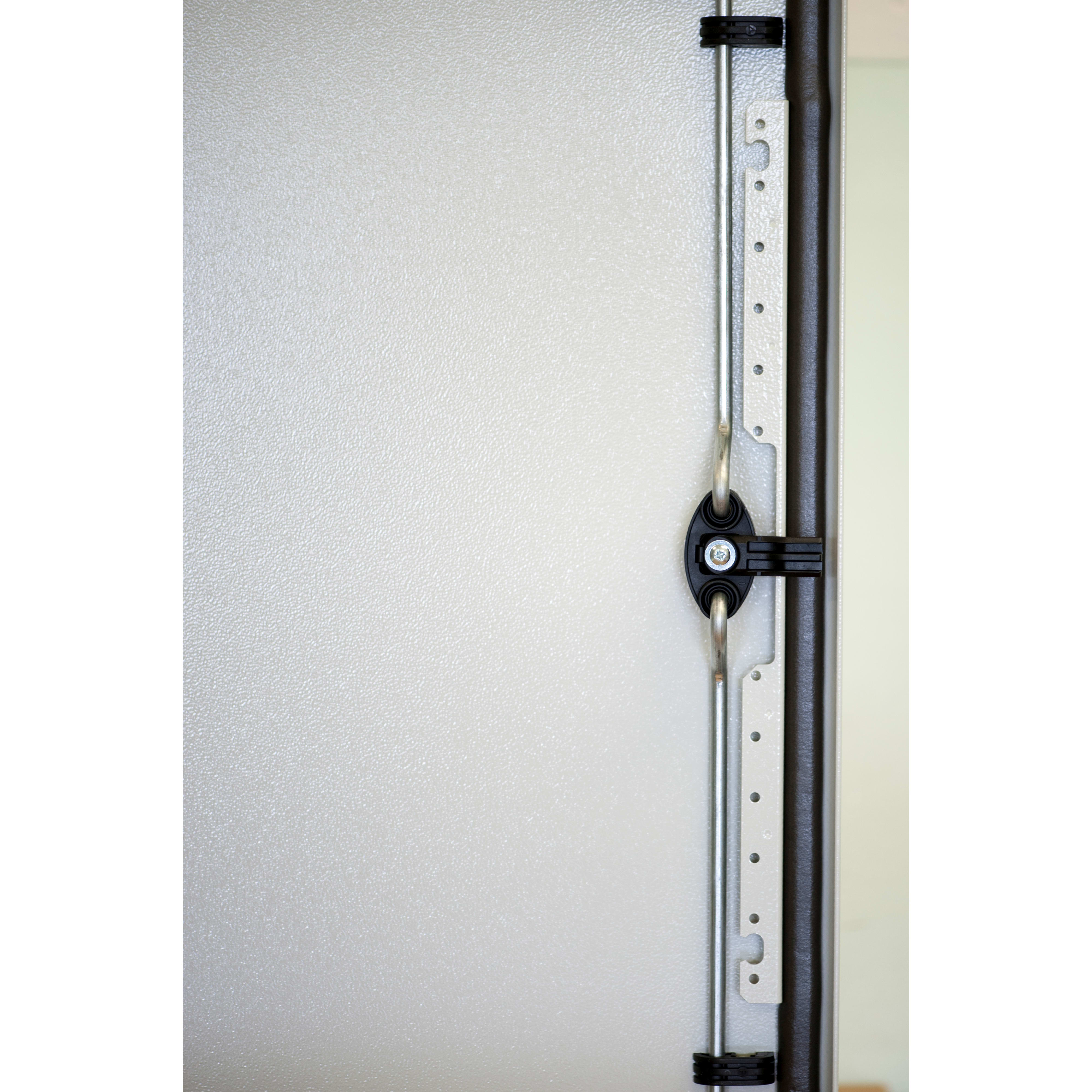 SCHNEIDER ELECTRIC - Attacchi a 3 punti per Spacial S3D, altezza 600mm