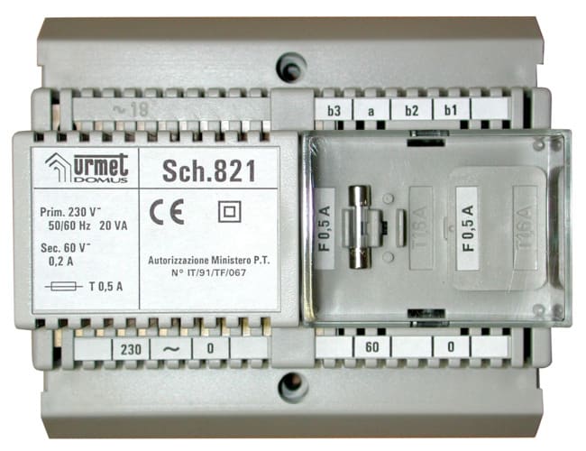 URMET - Ripetitore di chiamata telefonica per collegamento a 10-12 Vca o a 60 Vca, ideale per migliorare la ricezione del segnale.