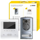 VIMAR - Kit Videocitofonico Vivavoce a Colori Due Fili Plus con Targa Serie 1300, Pulsante Supplementare, Unità Elettronica Audio/Video e Alimentatore