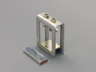 WOEHNER ELECTROTECHNICAL SYSTEMS - MORSETTO X BARRE TT, 64X36MM