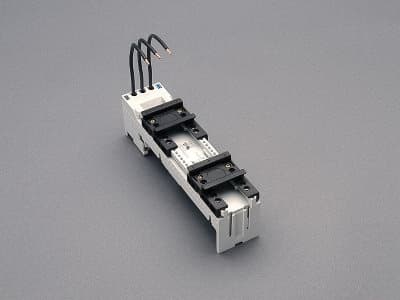 WOEHNER ELECTROTECHNICAL SYSTEMS - ADATT. EC 16A, 45MM, 2DIN, SIS.60, L=200