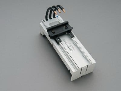 WOEHNER ELECTROTECHNICAL SYSTEMS - ADATT. EC 32A, 72MM, 1DIN, SIS.60, L=200